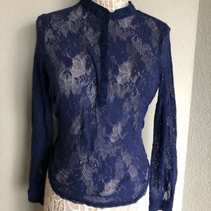 Guess lace long sleeve top M